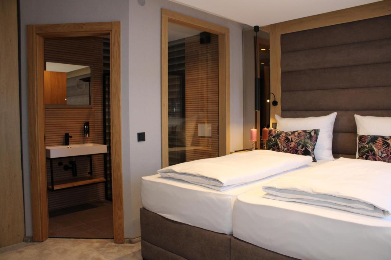 Hotel Reutlinger Hof 罗伊特林根 外观 照片