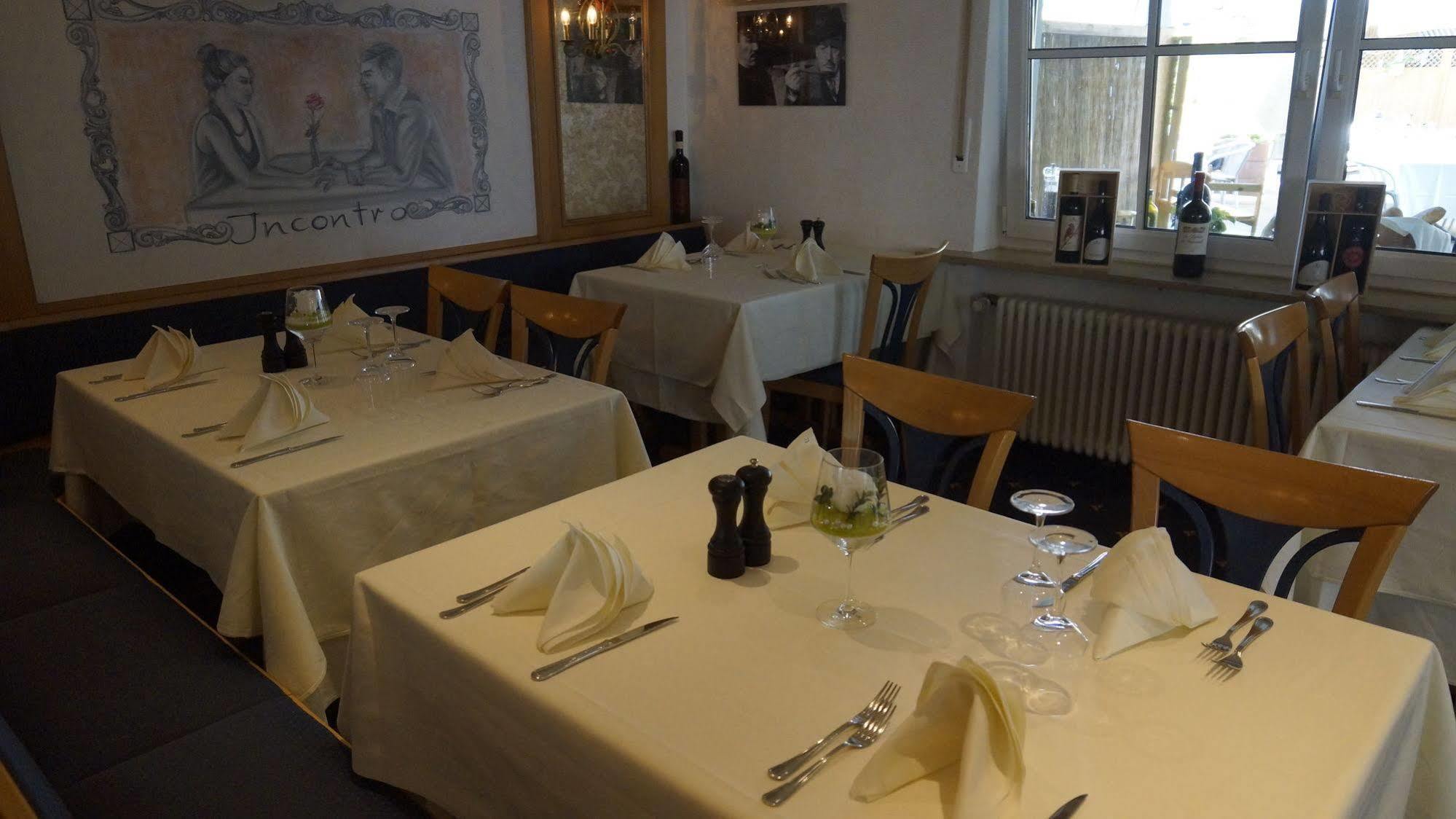Hotel Reutlinger Hof 罗伊特林根 外观 照片