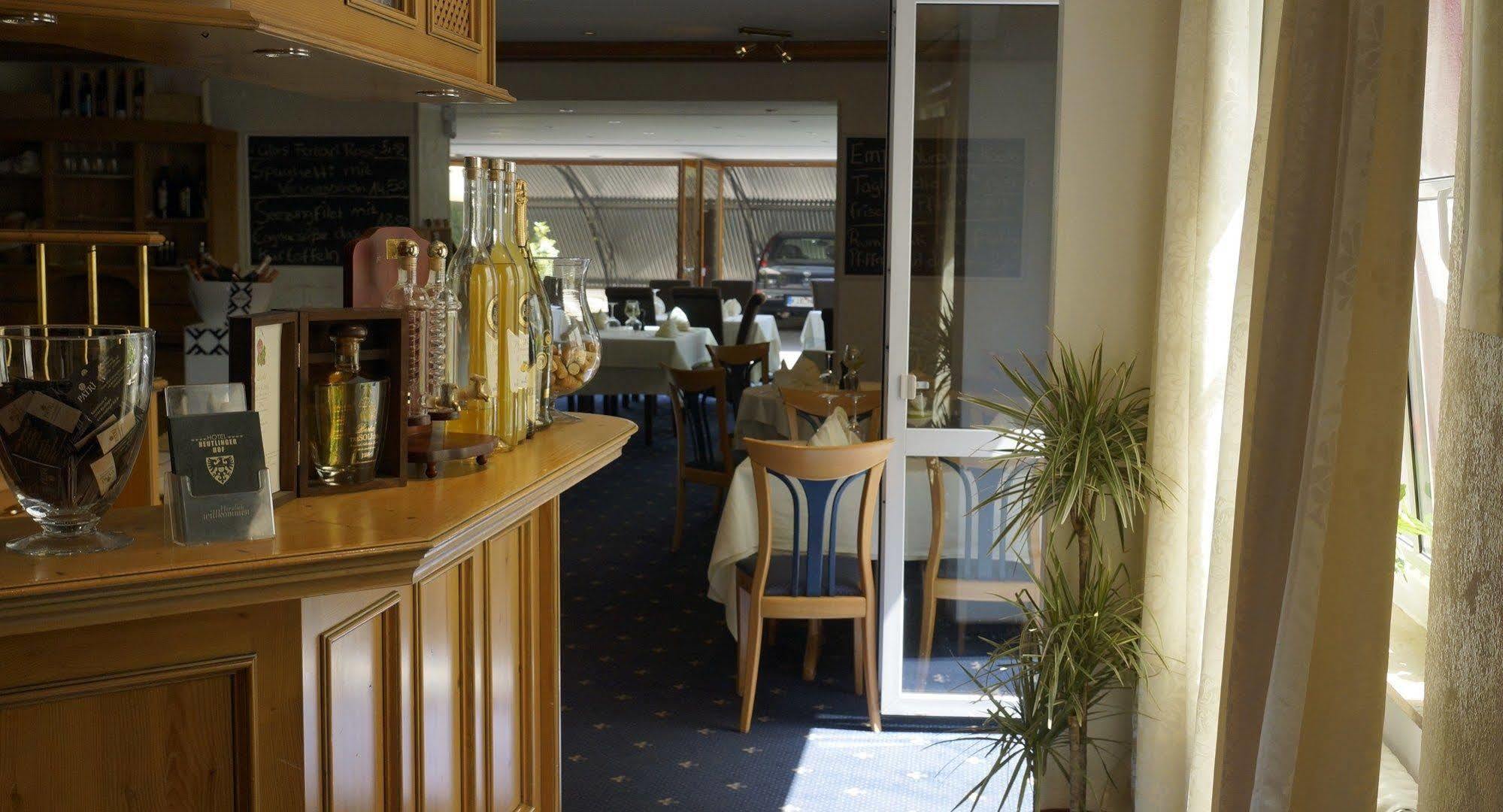 Hotel Reutlinger Hof 罗伊特林根 外观 照片