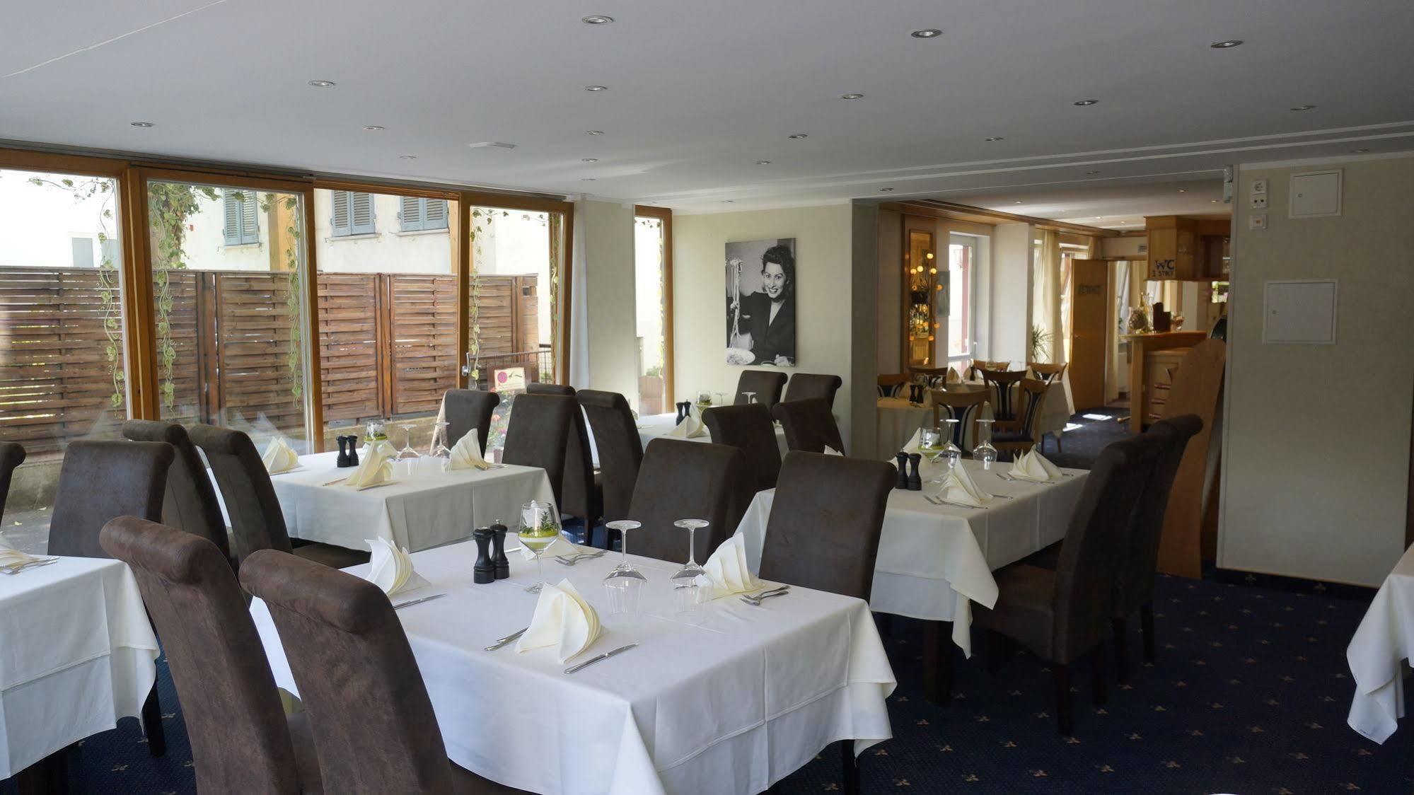 Hotel Reutlinger Hof 罗伊特林根 外观 照片